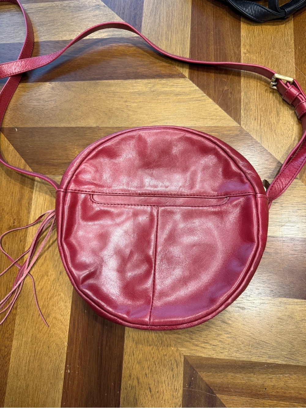 vintage Hobo International round canteen leather crossbody bag